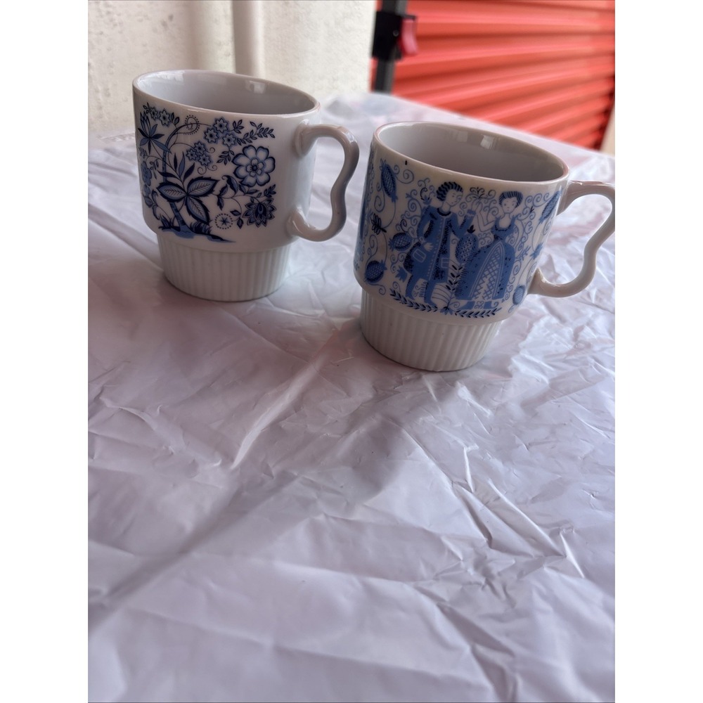 Stylecraft Porcelain Floral Stackable Coffee Mugs, Set of 2 #1230 Japan